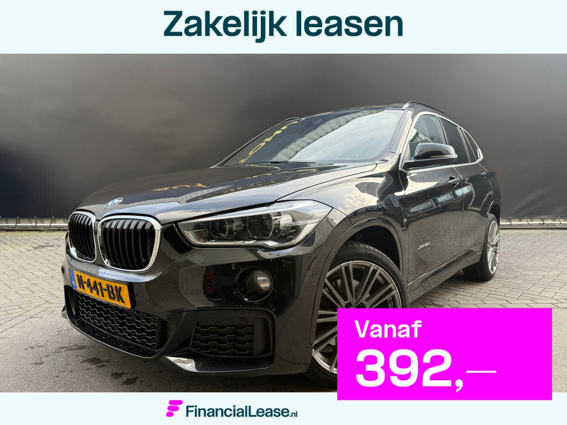 BMW X1 XDrive20i High Executive M-Pakket Pano Leer h&k h&u