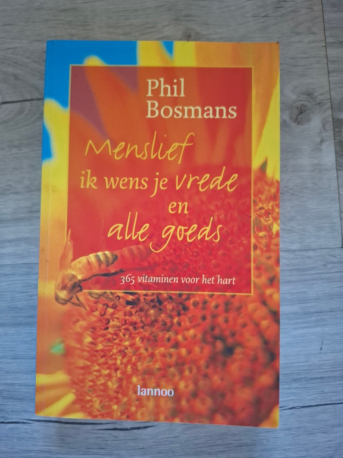 P. Bosmans - Menslief, ik wens je vrede en alle goeds, Boeken, Ophalen of Verzenden, Zo goed als nieuw, P. Bosmans