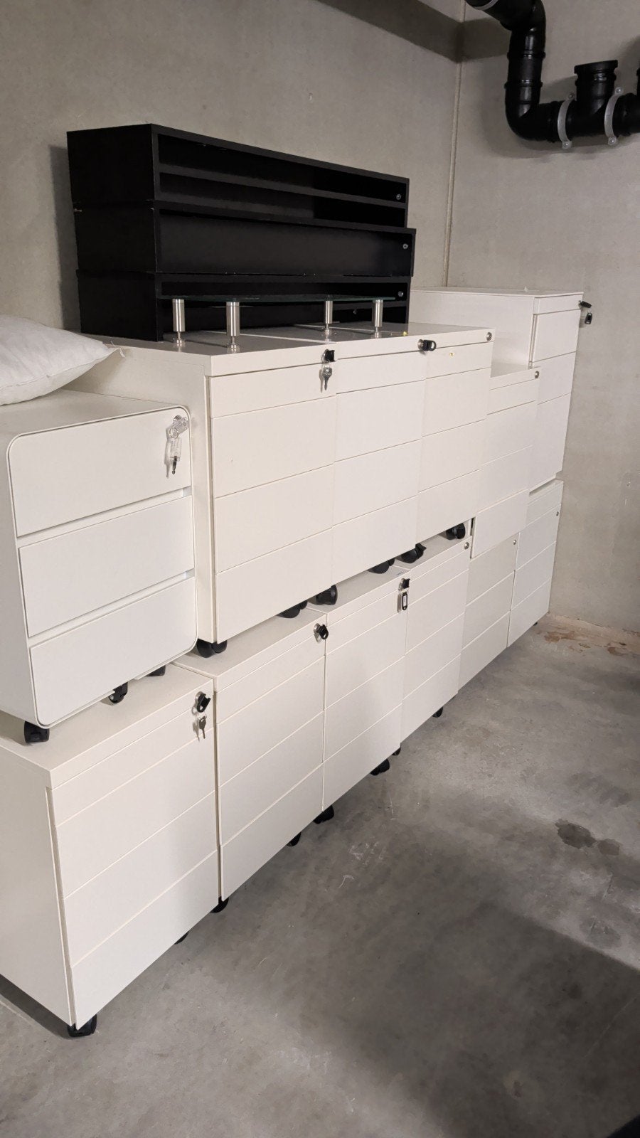 20+ bureaukastjes / ladeblokken, meeste op wieltjes, Ophalen, Minder dan 50 cm, Gebruikt, 3 of 4 laden