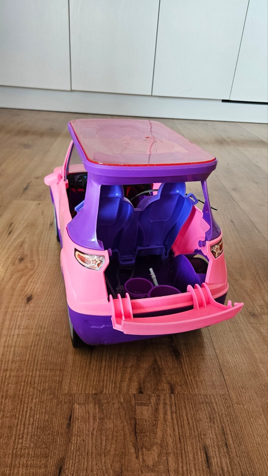 Barbie Big City auto ;), Ophalen