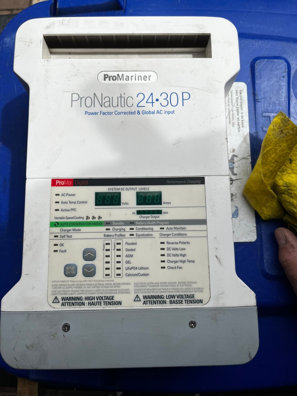 ProNautic 24-30P Acculader., Ophalen of Verzenden, Gebruikt, Motor en Techniek