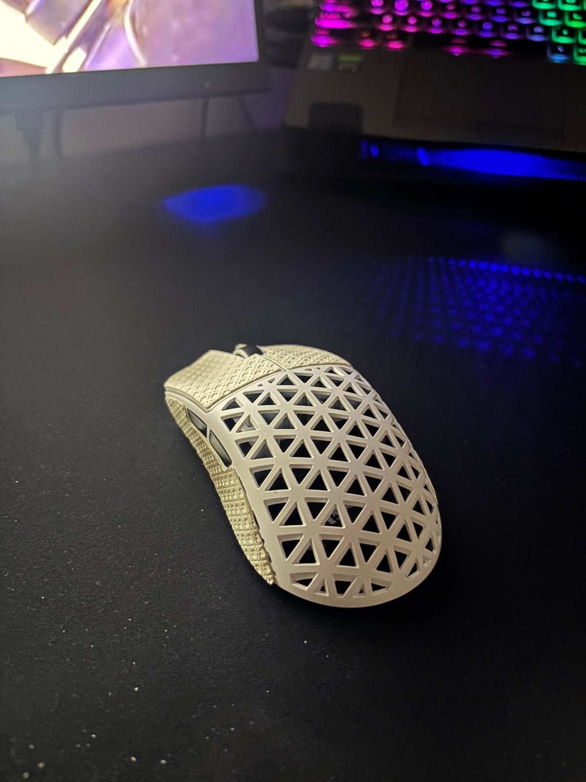 Attack shark r5 ultra ruilen tegen g pro x superlight, Ophalen, Zo goed als nieuw