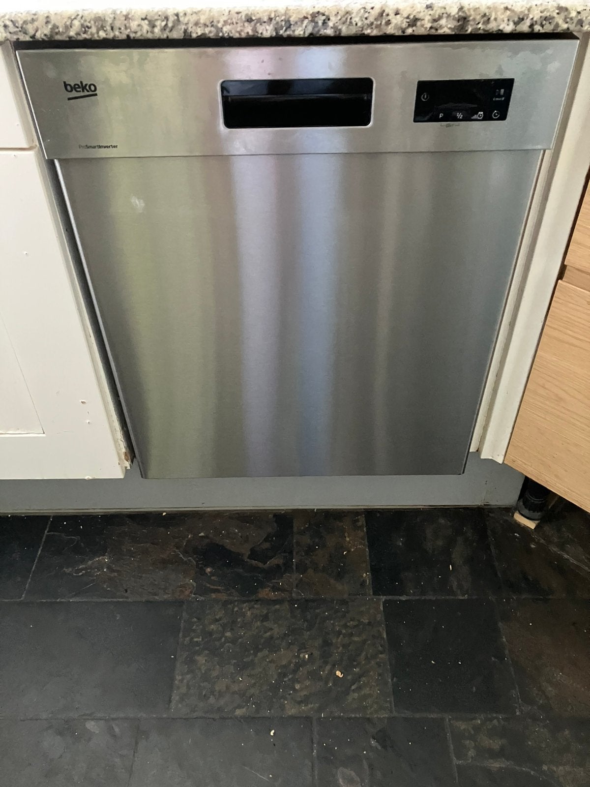 Beko vaatwasser te koop, Witgoed en Apparatuur, Ophalen, Zo goed als nieuw, 85 tot 90 cm