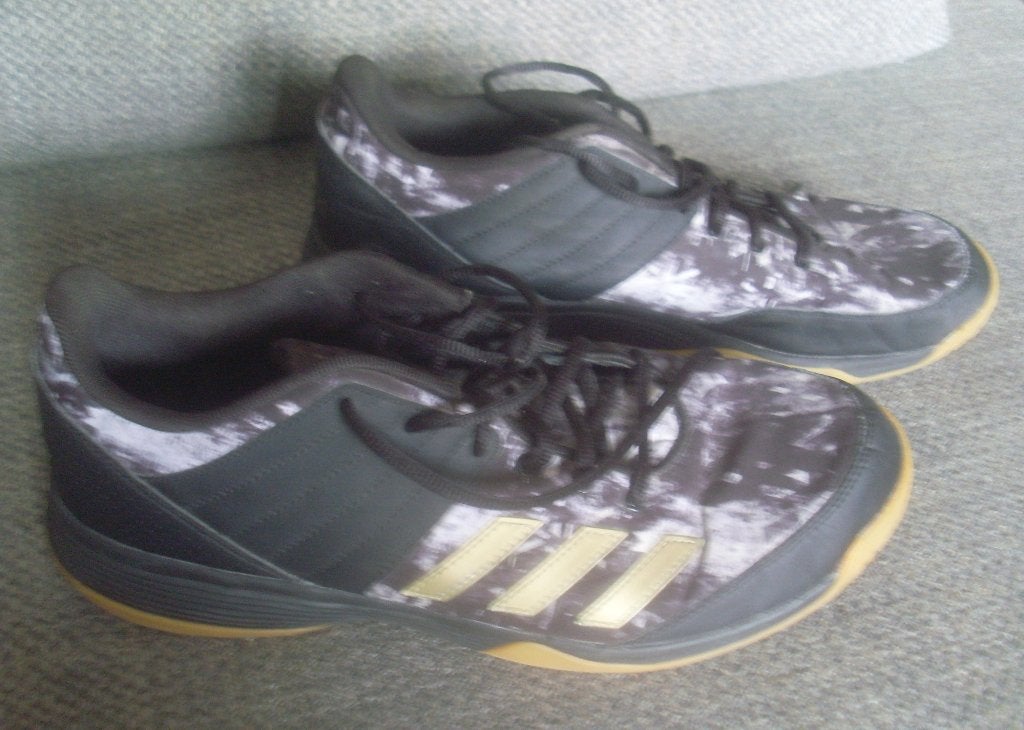 Adidas sportschoen / zaalschoenen - maat 47 1/3, Overige kleuren, Sportschoenen, Ophalen of Verzenden, Adidas