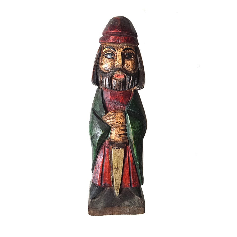 Houten volkskunstfiguur van een ridder met een dolk, 24 cm, Handgemaakt, Ophalen of Verzenden, 20 - 50 cm, Beeld