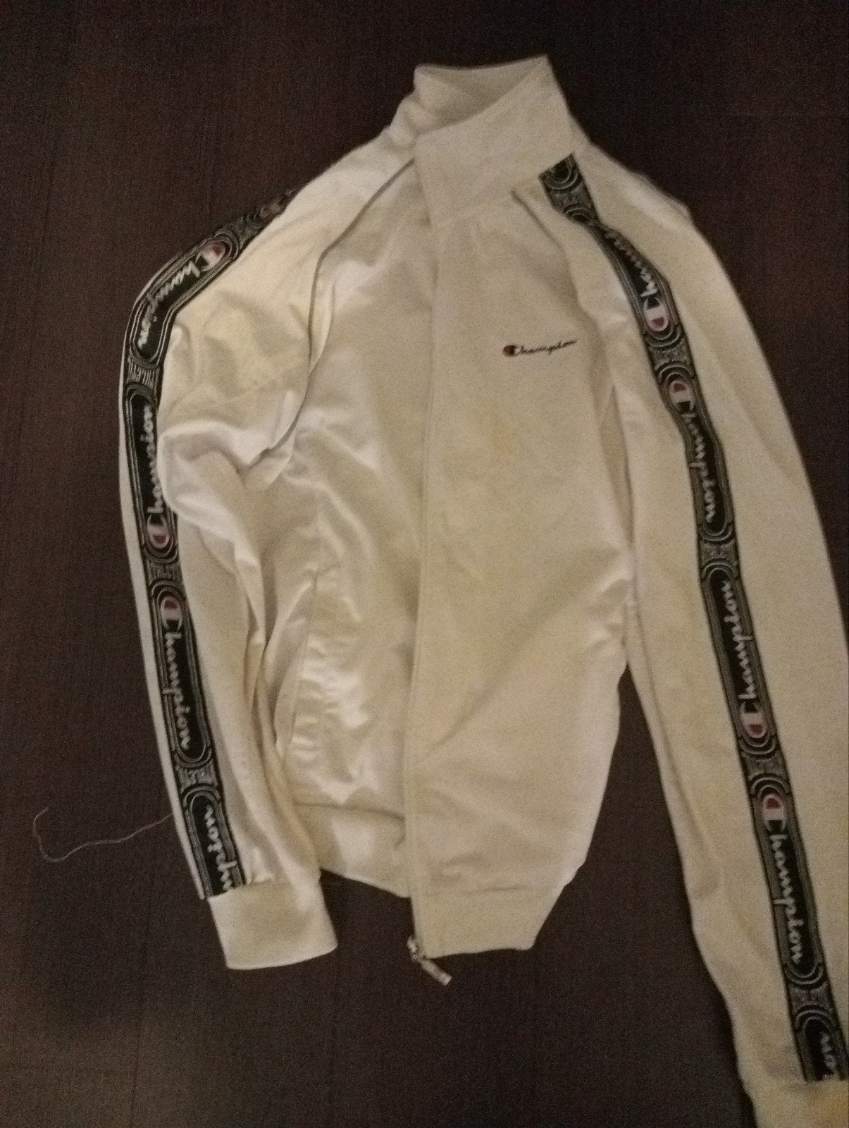 Champion trainingsjack met logo banden xl valt als l, Kleding | Dames, Jassen | Zomer, Maat 38/40 (M), Wit, Ophalen of Verzenden