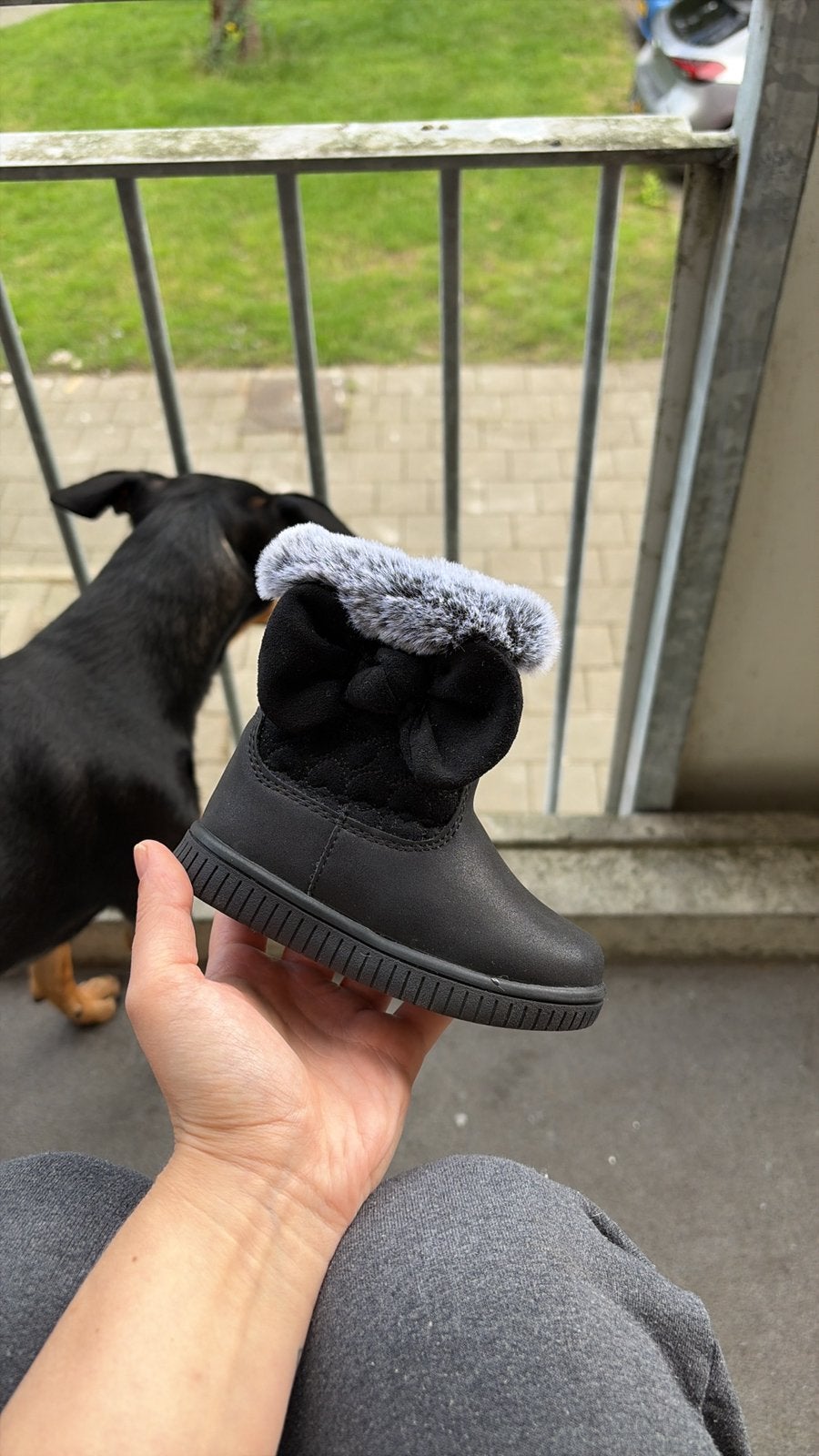 Baby schoen maat 21, Ophalen