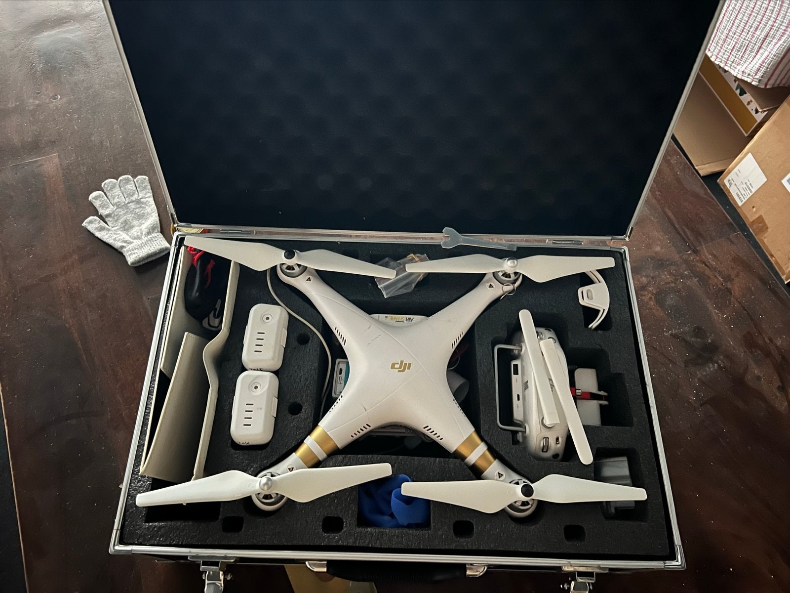 DJI Phantom 3 Pro Drone met Koffer en Extra's, Audio, Tv en Foto, Drones, Ophalen, Gebruikt, Cameradrone, 15 tot 30 minuten
