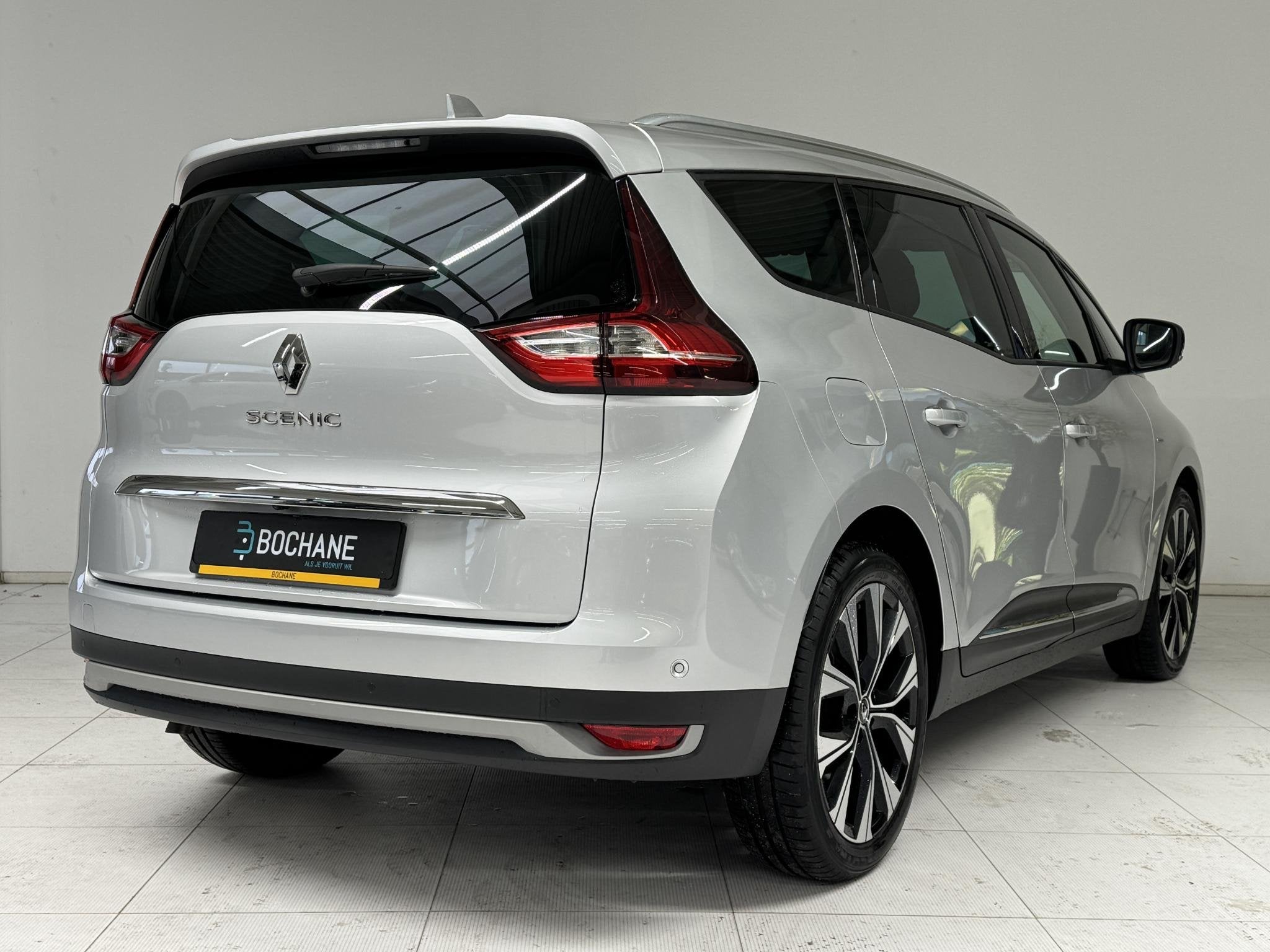 Renault Grand Scénic 1.3 TCe Limited 7p. | Automaat | Navig, Auto's, Stof, 4 cilinders, Met garantie (alle), 7 stoelen