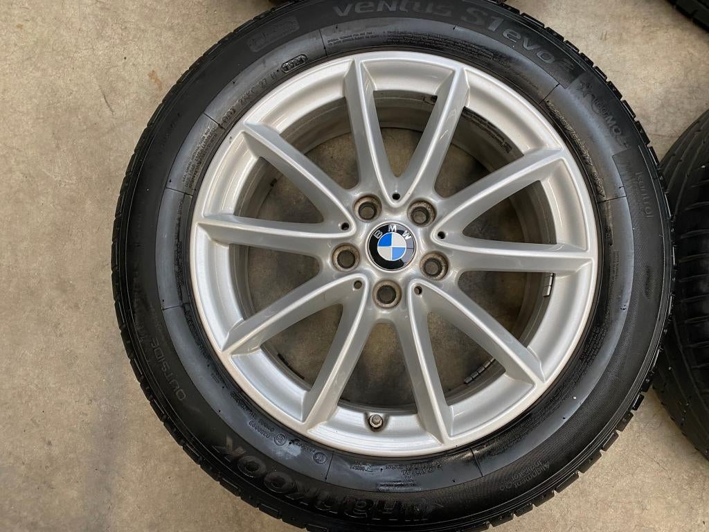 Diversen 17 inch originele velgen + zomerbanden BMW X1 X2, Gebruikt, Banden en Velgen, 17 inch, Ophalen of Verzenden