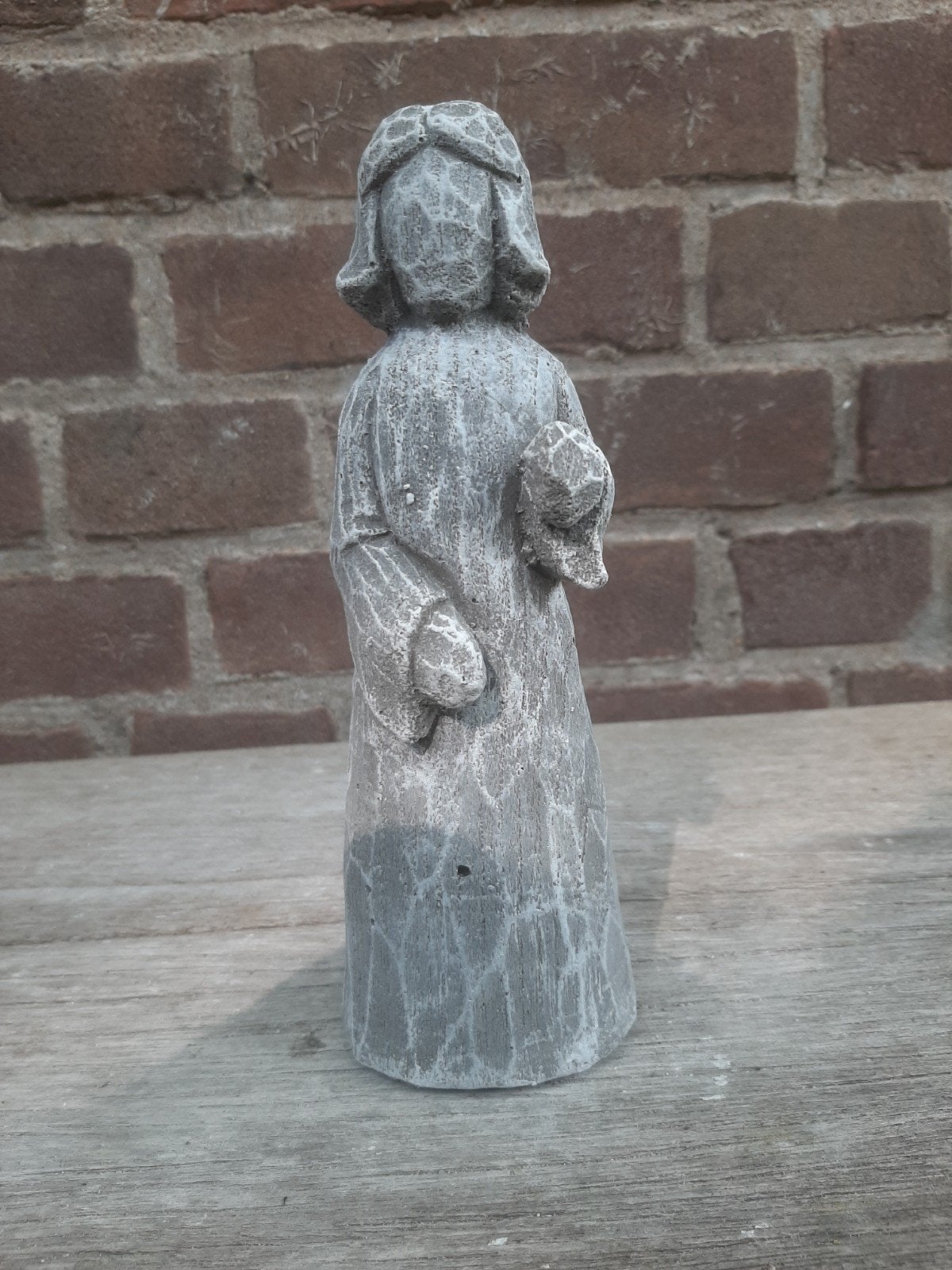 Vrouw betonnen beeld tuinbeeld beton beeldje vrouwtje, Ophalen of Verzenden