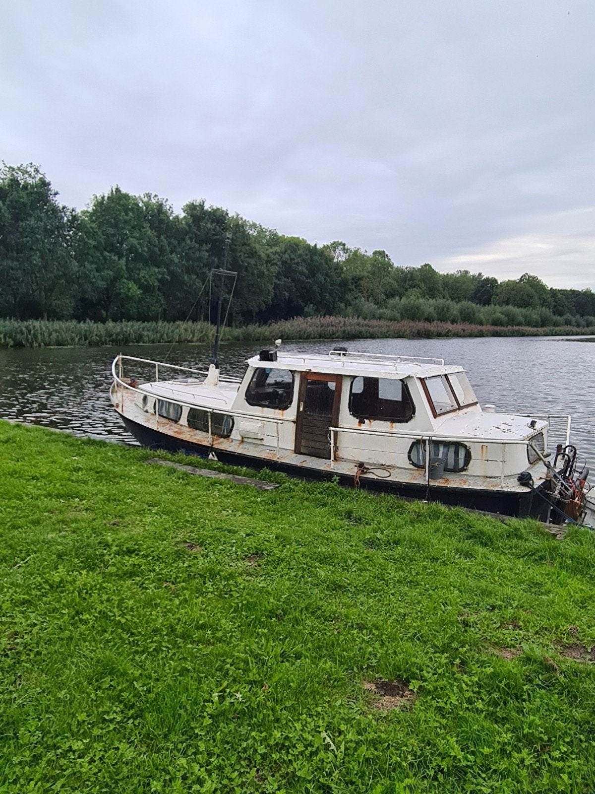 stalen kruiser opknapper/winter project!! boegschroef vetus, Gebruikt, Binnenboordmotor, Diesel, Kruiser