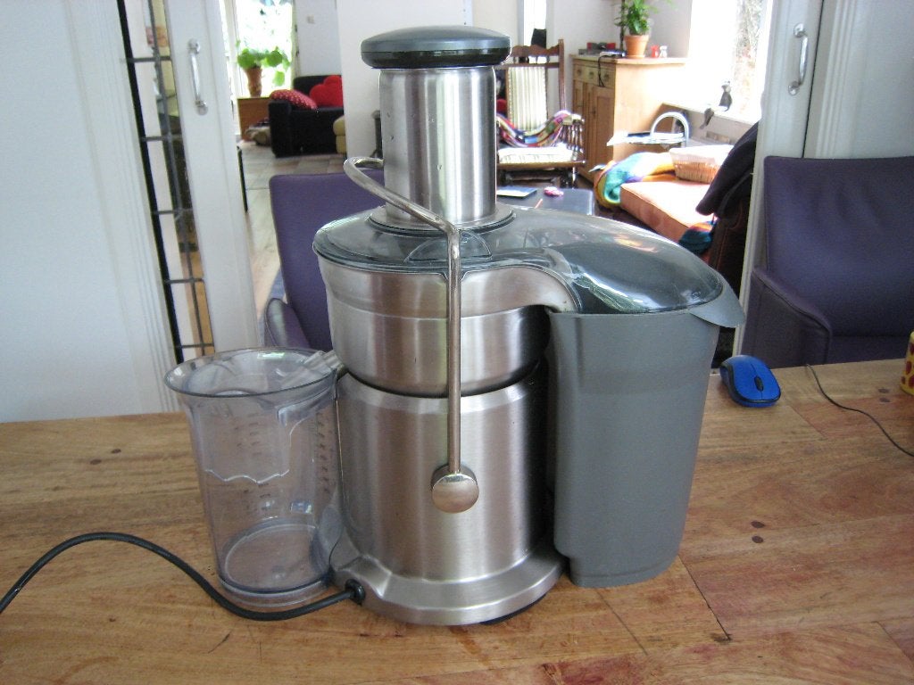 t.e.a.b. Solis sapcentrifuge type 843 (juice fountain pro), Witgoed en Apparatuur, Juicers, Ophalen, Zo goed als nieuw, Elektrisch
