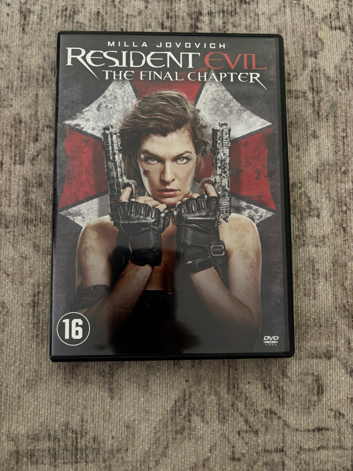 Resident Evil: The Final Chapter DVD, Vanaf 16 jaar, Ophalen of Verzenden, Zo goed als nieuw, Actiethriller