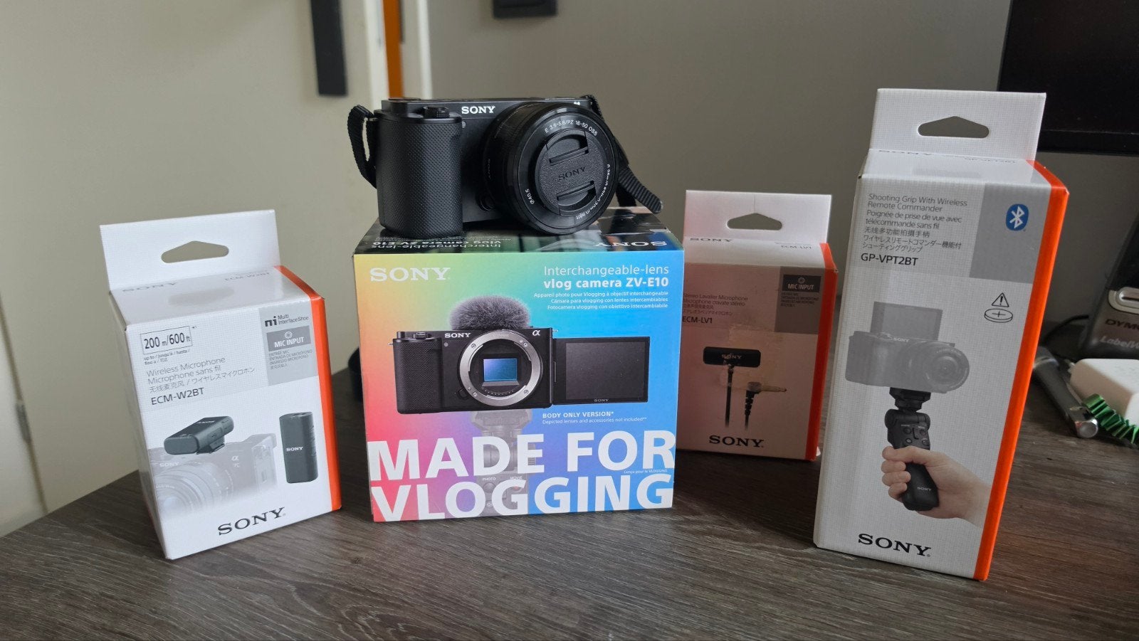 Sony ZV-E10 set: Camera, draadloze Microfoons, Bluetooth Sel, Ophalen of Verzenden, Zo goed als nieuw, Sony