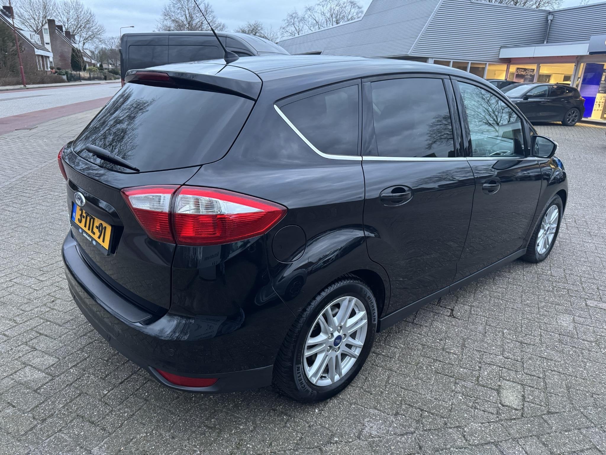 Ford C-Max 2.0 TDCi Titanium | 115pk Automaat | Panorama dak, Auto's, Euro 5, Stof, Zwart, 4 cilinders