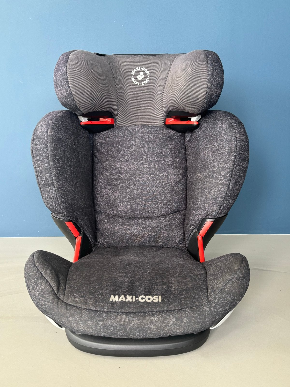 Maxi Cosi Rodifix AirProtect - Nomad Black autostoel, Ophalen, Autogordel of Isofix, 15 t/m 36 kg, Verstelbare rugleuning