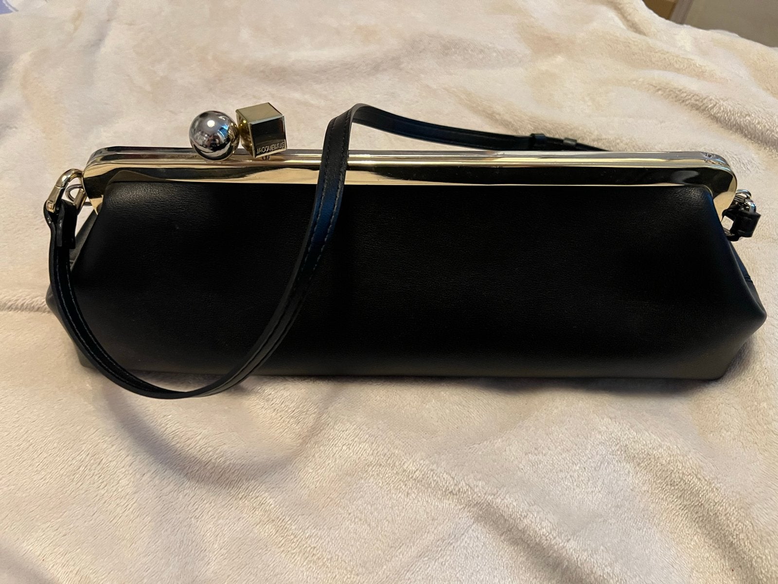 Jacquemus Le Chouchou Pochette Gland Avondtasje Zwart, Ophalen of Verzenden, Zo goed als nieuw, Zwart, Avondtasje