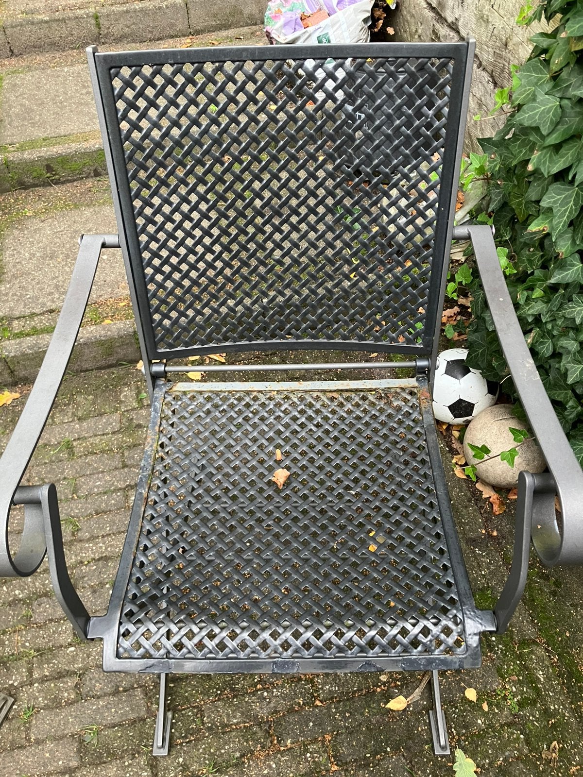 2 ijzeren inklapbare tuinstoelen, Tuin en Terras, Ophalen, Gebruikt, Metaal, Inklapbaar