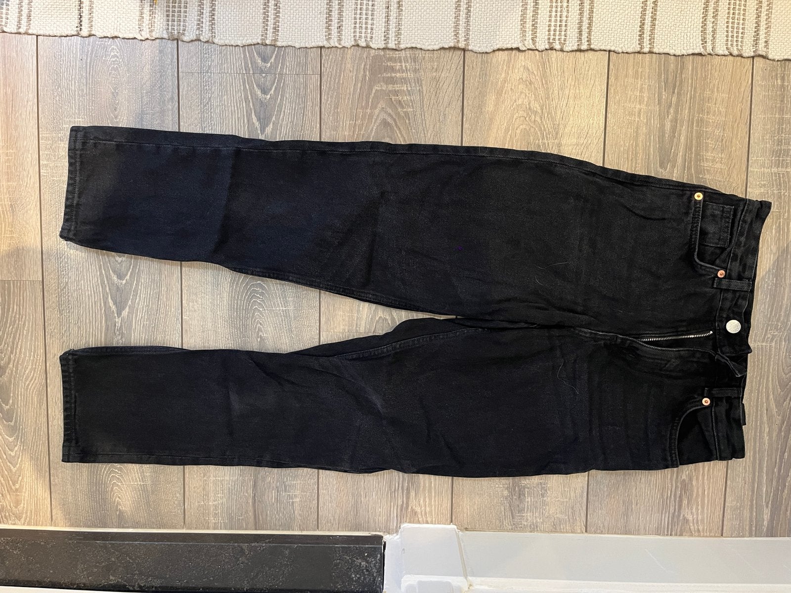 Monkl Taiki High Waist Balloon Leg Jeans Zwart W25, Kleding | Dames, Ophalen of Verzenden, Nieuw, Zwart, W27 (confectie 34) of kleiner