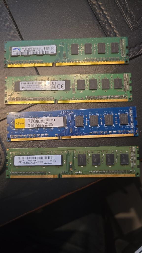 DDR3 2GB DIMM Geheugen Partij 75 Stuks, Ophalen, Gebruikt, DDR3, Desktop