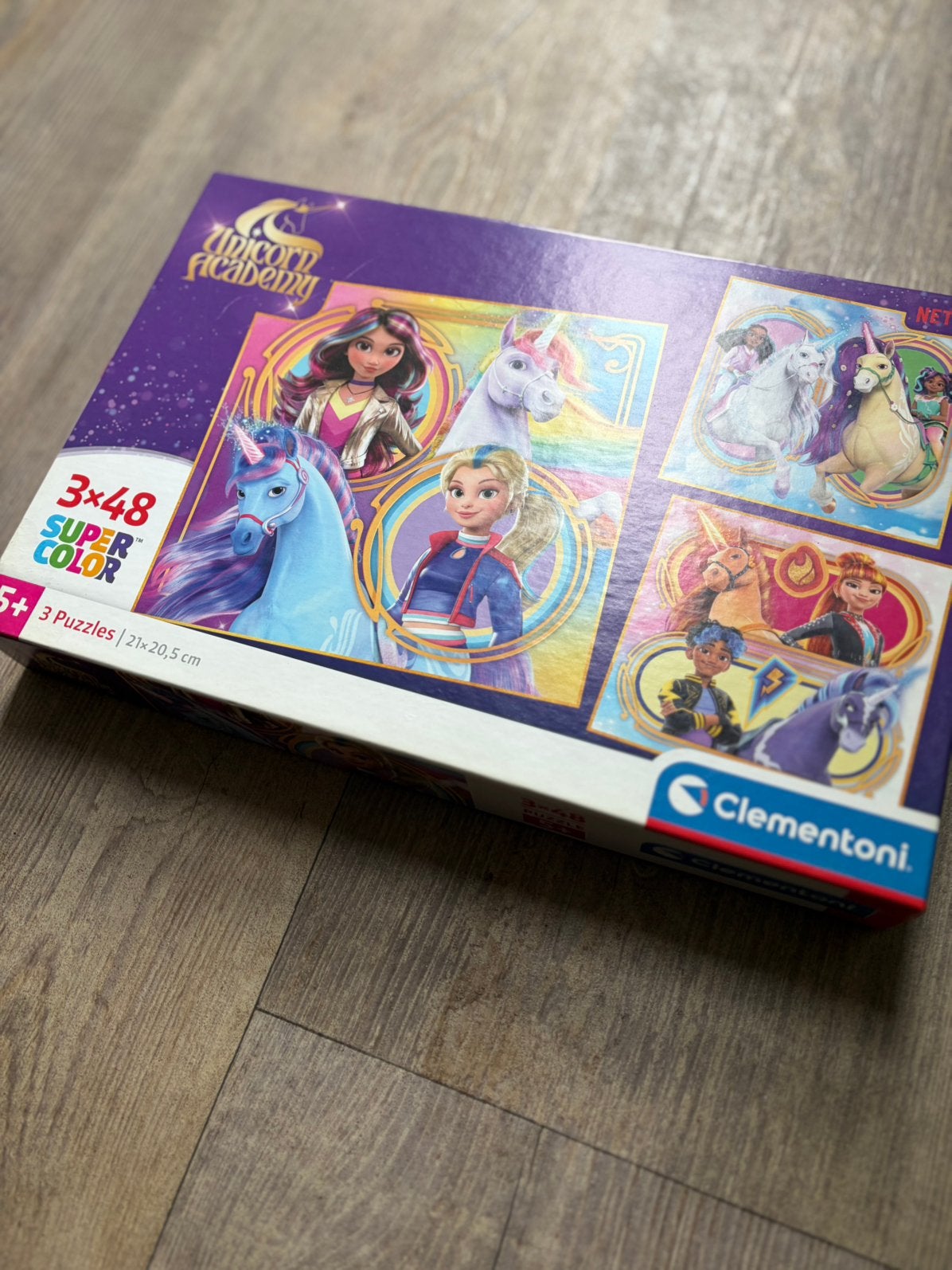 Clementoni Unicorn Academy 3x puzzel 5+, Ophalen of Verzenden, 10 tot 50 stukjes, Nieuw, 4 tot 6 jaar