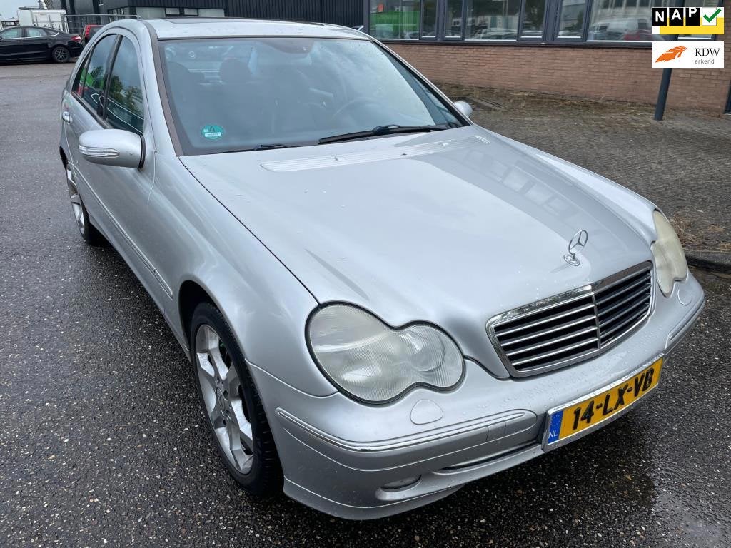 Mercedes-Benz C-klasse 320 Elegance Automaat. Nap, Apk, Airc, Auto's, Mercedes-Benz, Automaat, Achterwielaandrijving, Gebruikt