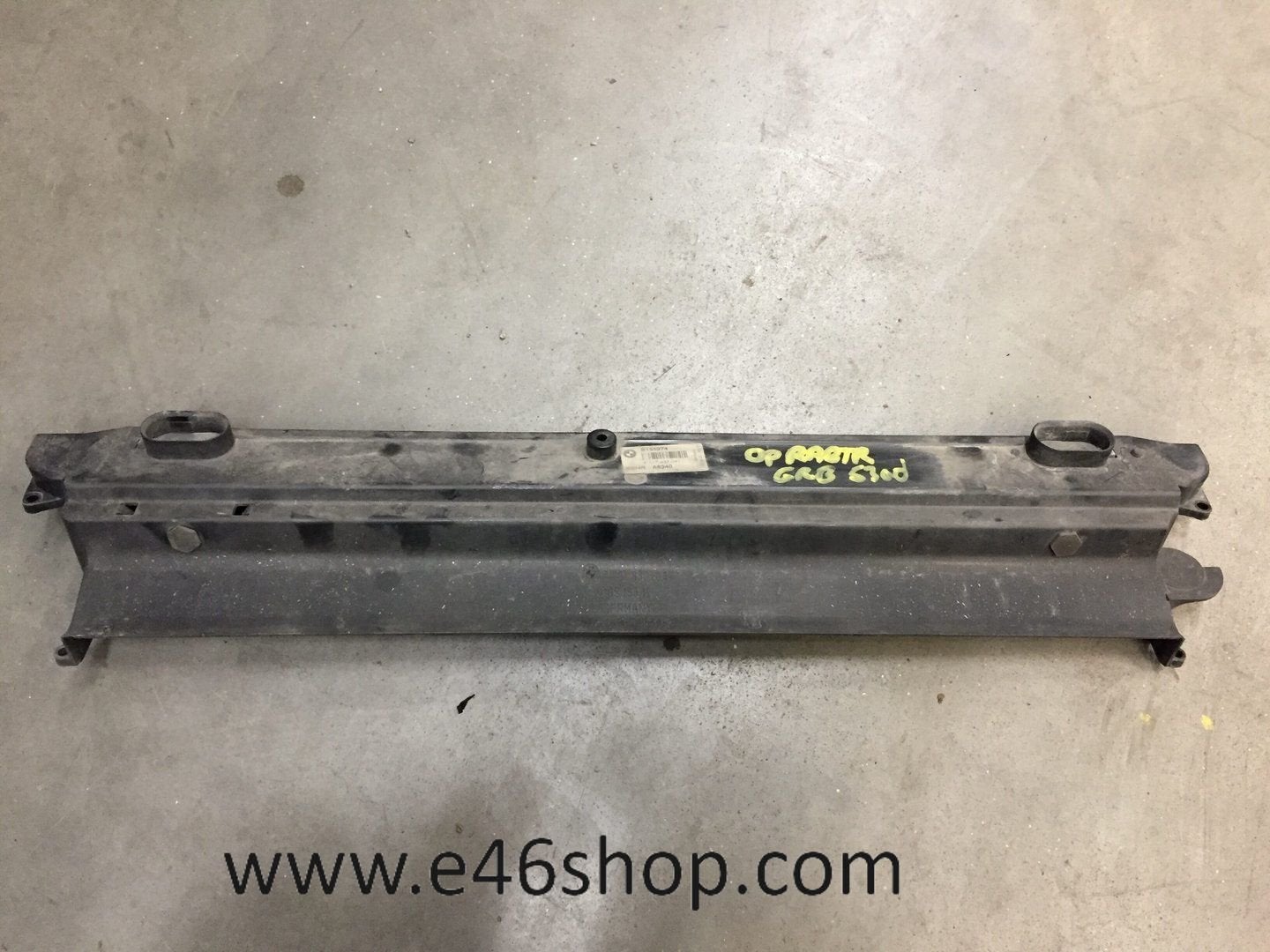 Afdekplaat radiateur bovenop BMW E60 E61 3.0 diesel oe 77874, Auto-onderdelen, Motor en Toebehoren, Gebruikt, -, -, Ophalen of Verzenden