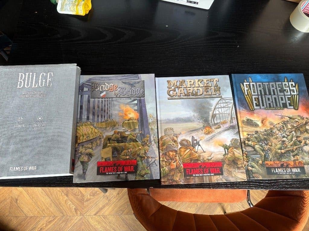 Flames of war boeken, Verzenden, Zo goed als nieuw, Historisch, Boek of Catalogus