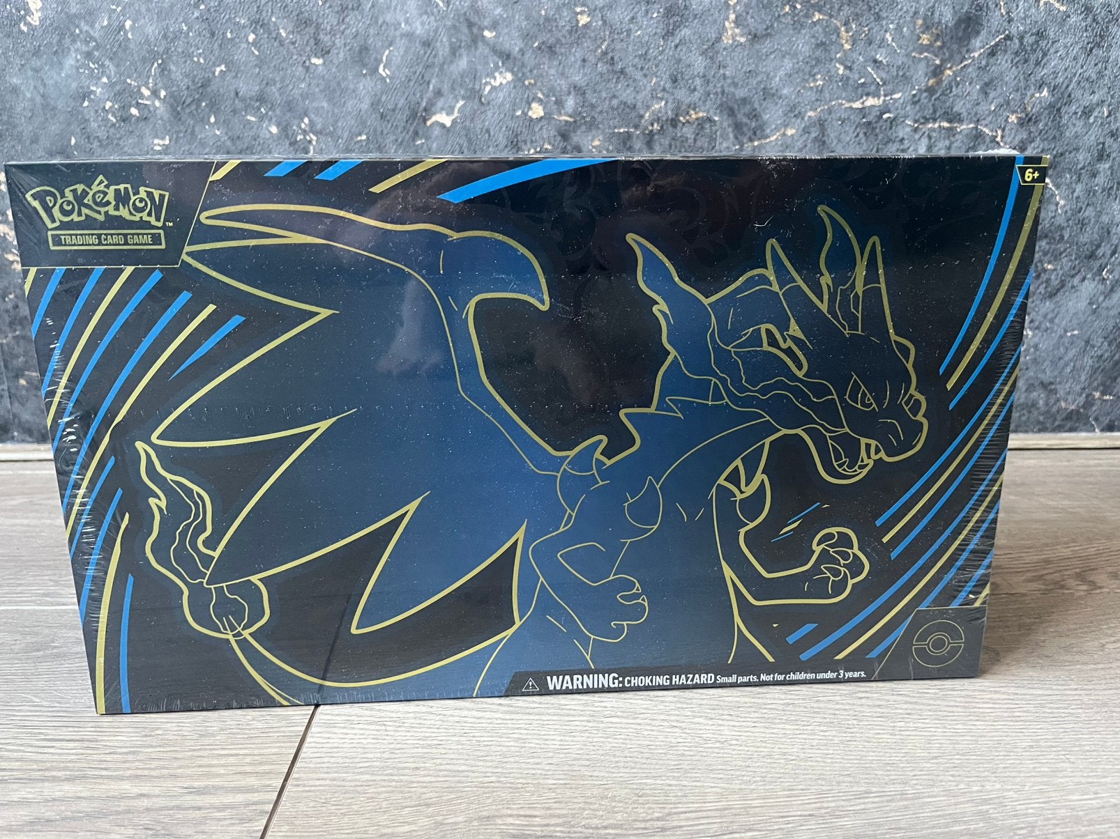 Pokemon phantasmal flames charizard UPC, Ophalen of Verzenden, Nieuw, Speeldeck