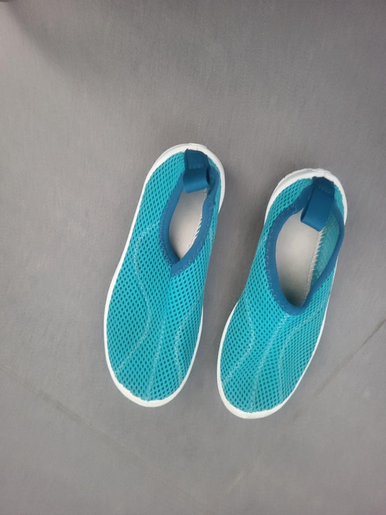 Waterschoenen maat 28-29, Ophalen, Zo goed als nieuw, Jongen of Meisje, Overige typen