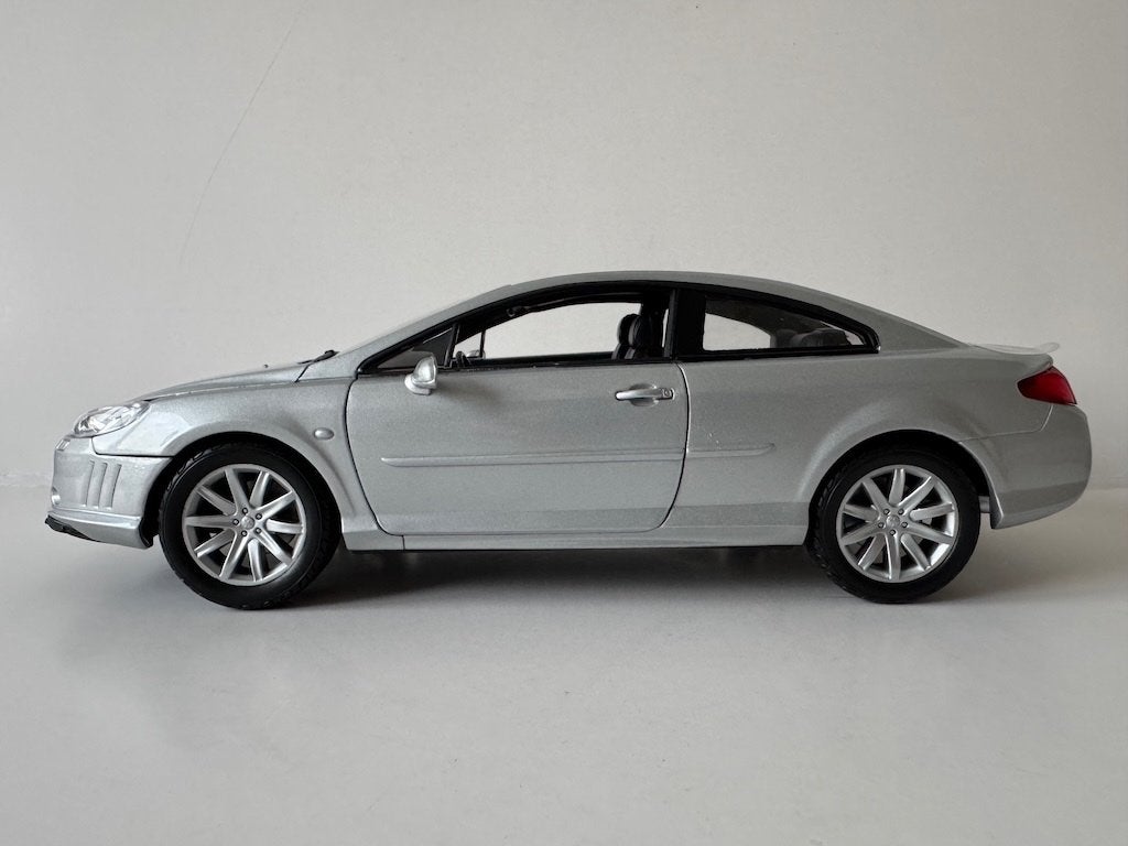 Welly: Peugeot 407 coupe, 2005-2008, Ophalen of Verzenden, Zo goed als nieuw, Auto, Welly