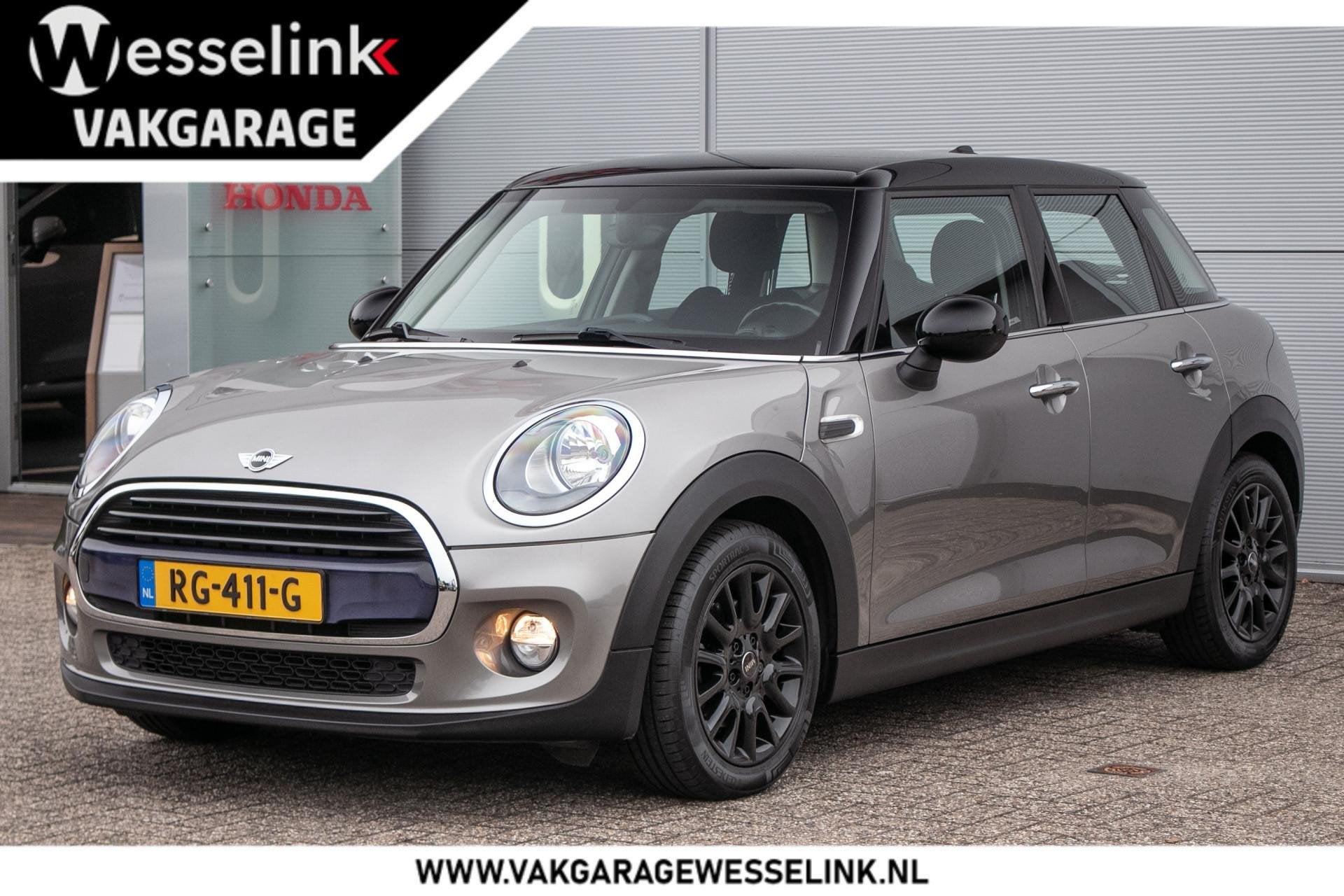 MINI 5-Deurs 1.5 Cooper Business - Navi | Leder | Stoelverw., Gebruikt, 49 €/maand, Origineel Nederlands, Bedrijf