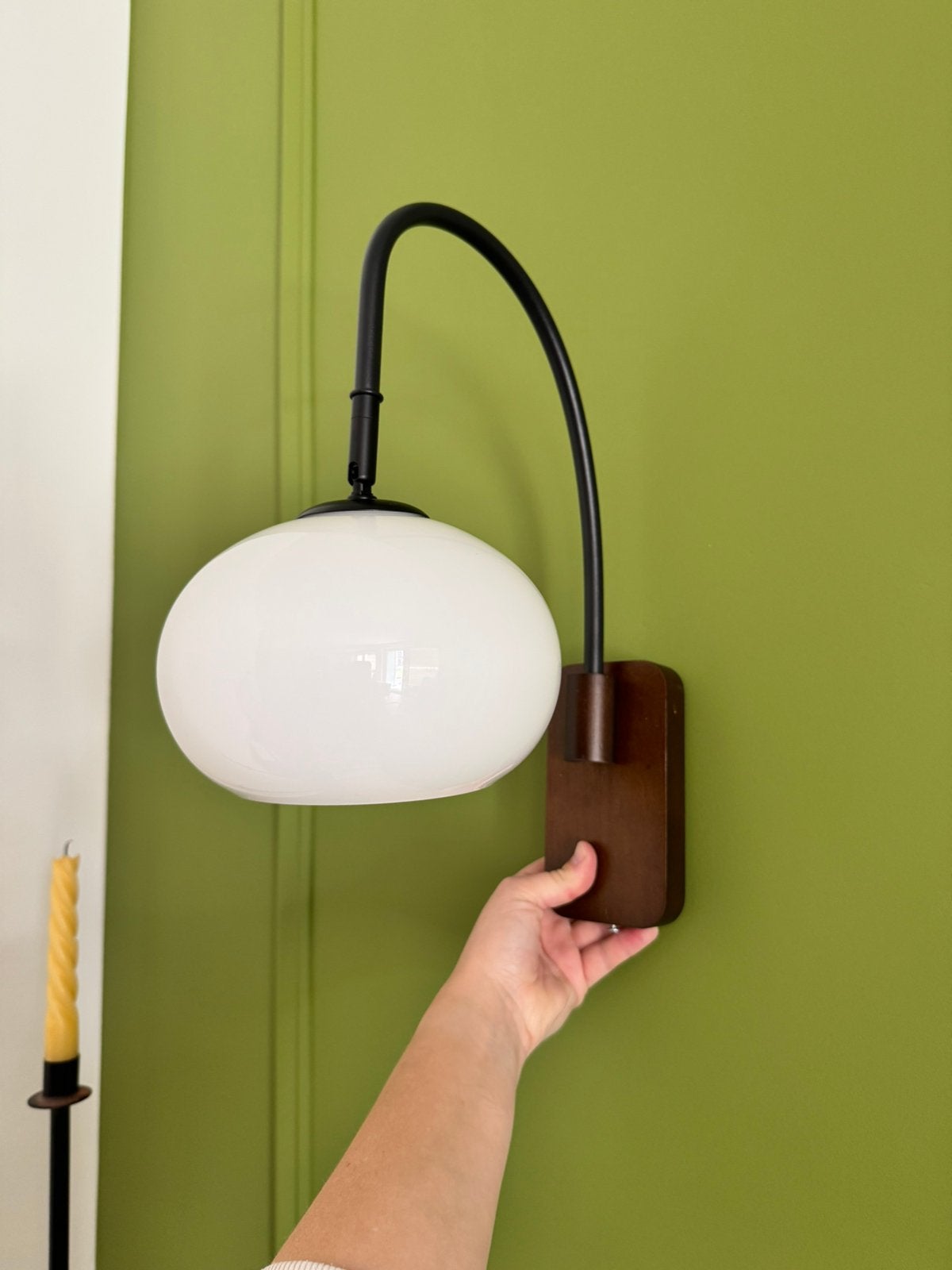 Set van Bauhaus Persimmon Draaibare Glazen Wandlampen, Huis en Inrichting, Lampen | Wandlampen, Ophalen of Verzenden, Nieuw, Hout