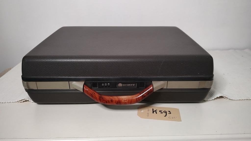 K593 DELSEY royale kantoorkoffer met cijferslot zeer fraai, 2e hands, Gebruikt, Overige typen, DELSEY