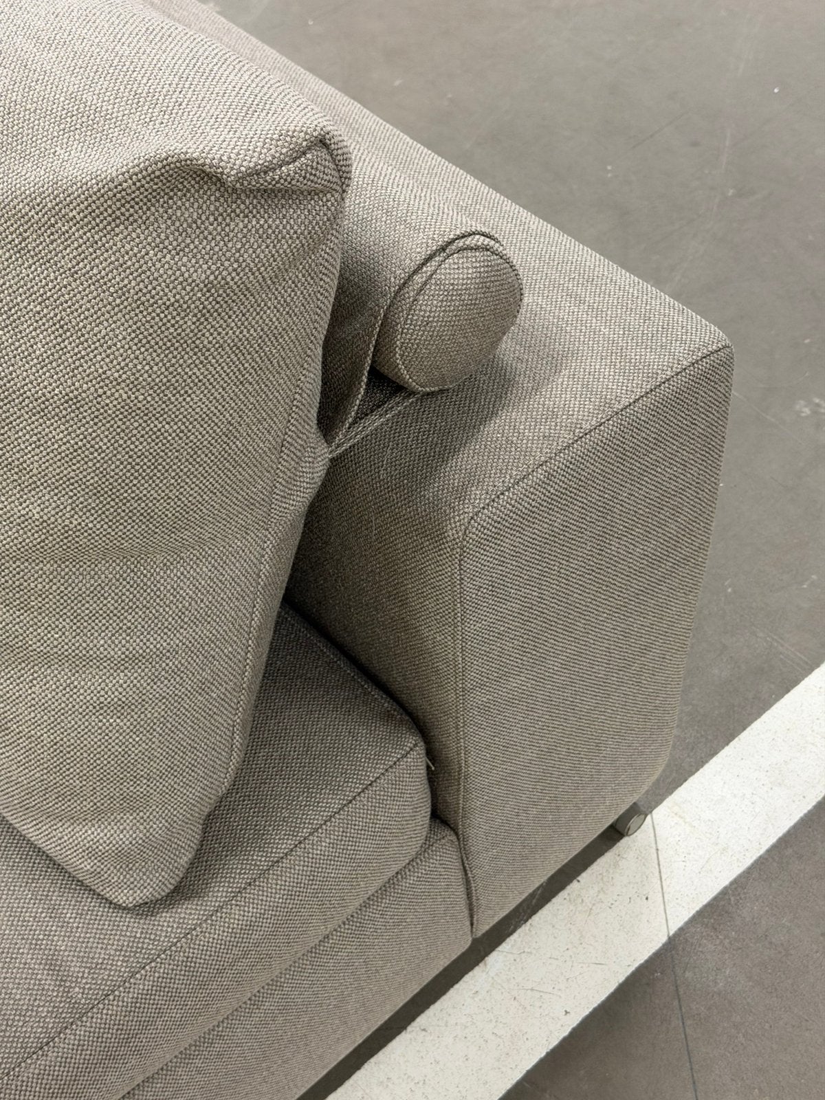 Flexform Groundpiece Bank | Taupe | NIEUWSTAAT + Garantie, Metaal, Hoekbank, 300 cm of meer, Ophalen of Verzenden