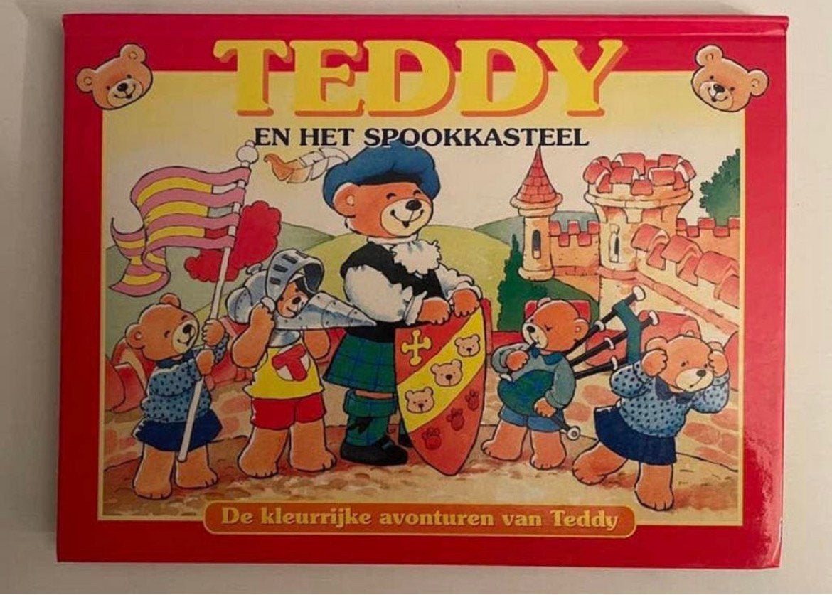 Pop up boek Teddy en het spookkasteel kleurrijke avonturen, Uitklapboek, Jongen of Meisje, Ophalen of Verzenden, Zo goed als nieuw