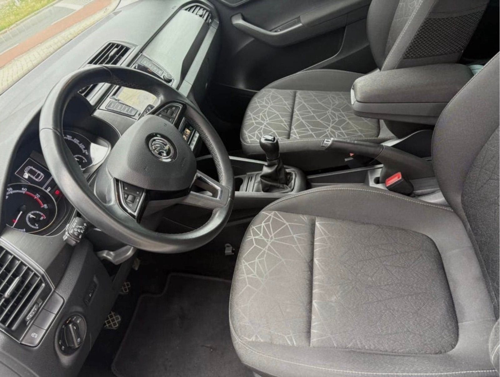 Foto 7 van Skoda Fabia 1.0 MPI Greentech 2019APPCARPLAY-Stoelverwarming