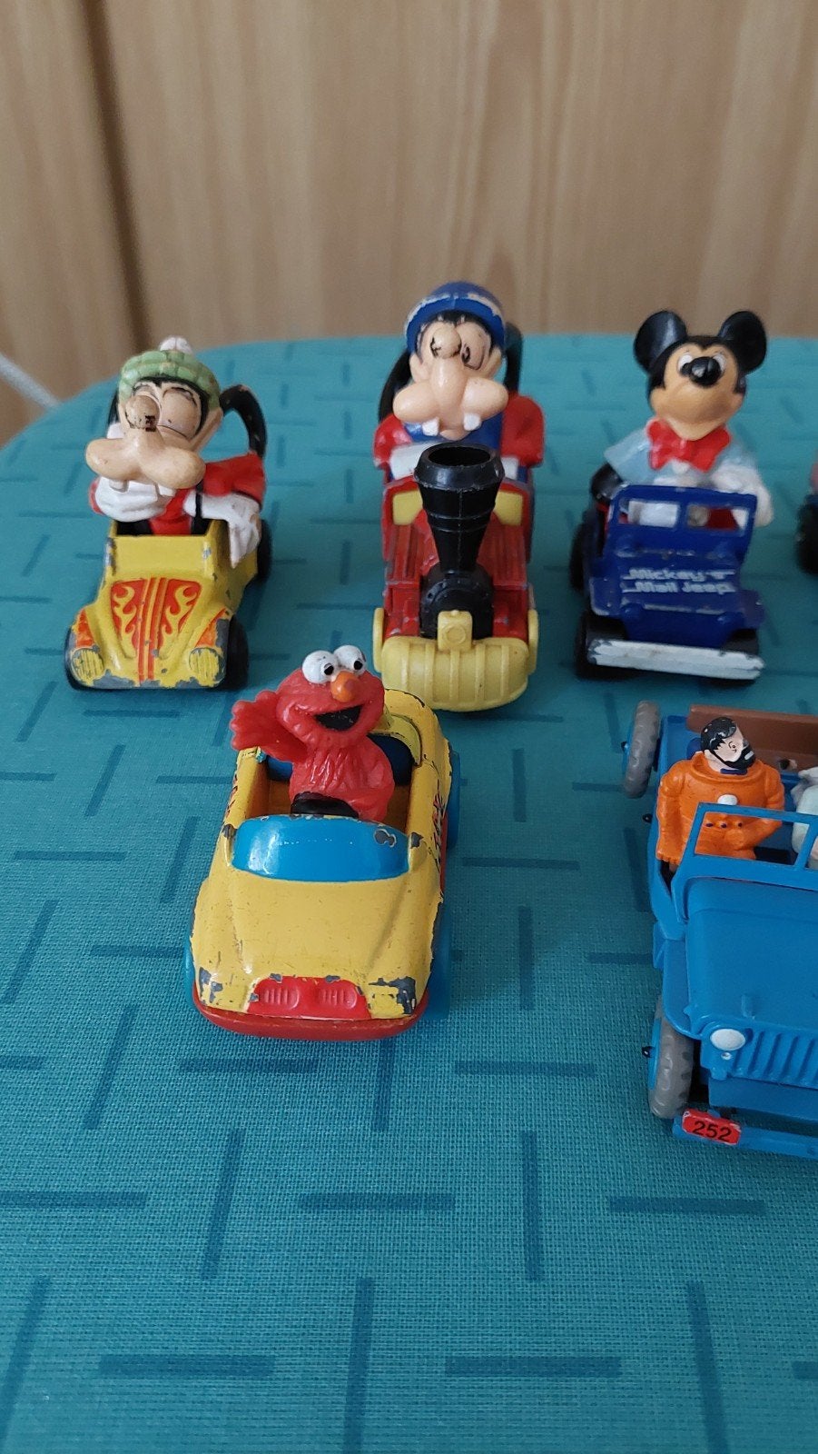 Disney en Sesamstraat speelgoedauto's - Vintage figuren, Ophalen of Verzenden, Gebruikt, Jongen of Meisje