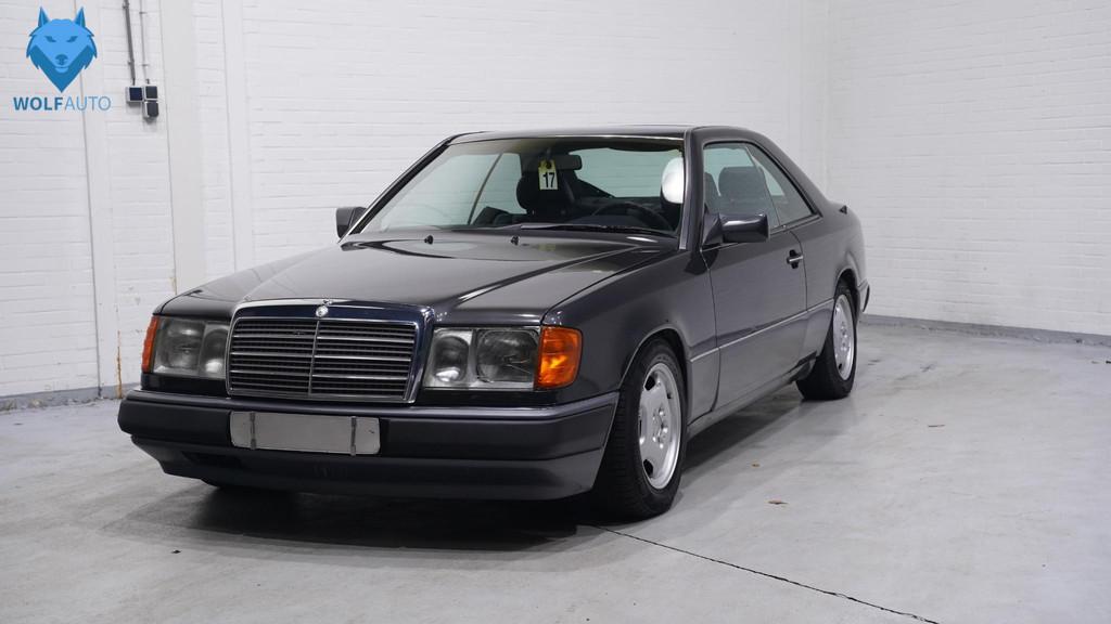 Mercedes-Benz 200-500 (W124) 230 CE, Auto's, Gebruikt, Bedrijf, Handgeschakeld, 2960 cc