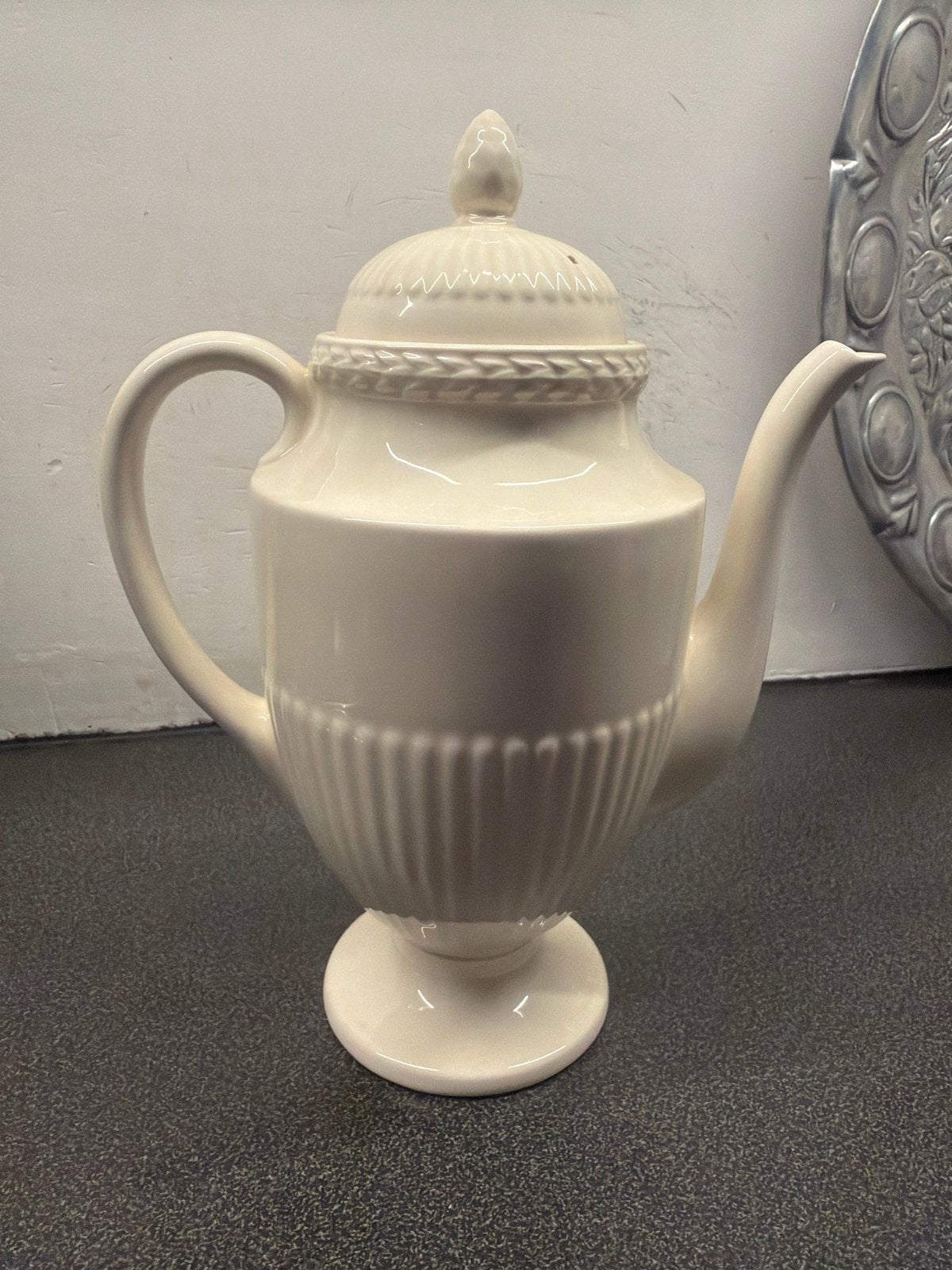 Wedgwood Edme koffiepot, crème wit NIEUW, Klassiek, Overige typen, Nieuw, Ophalen of Verzenden