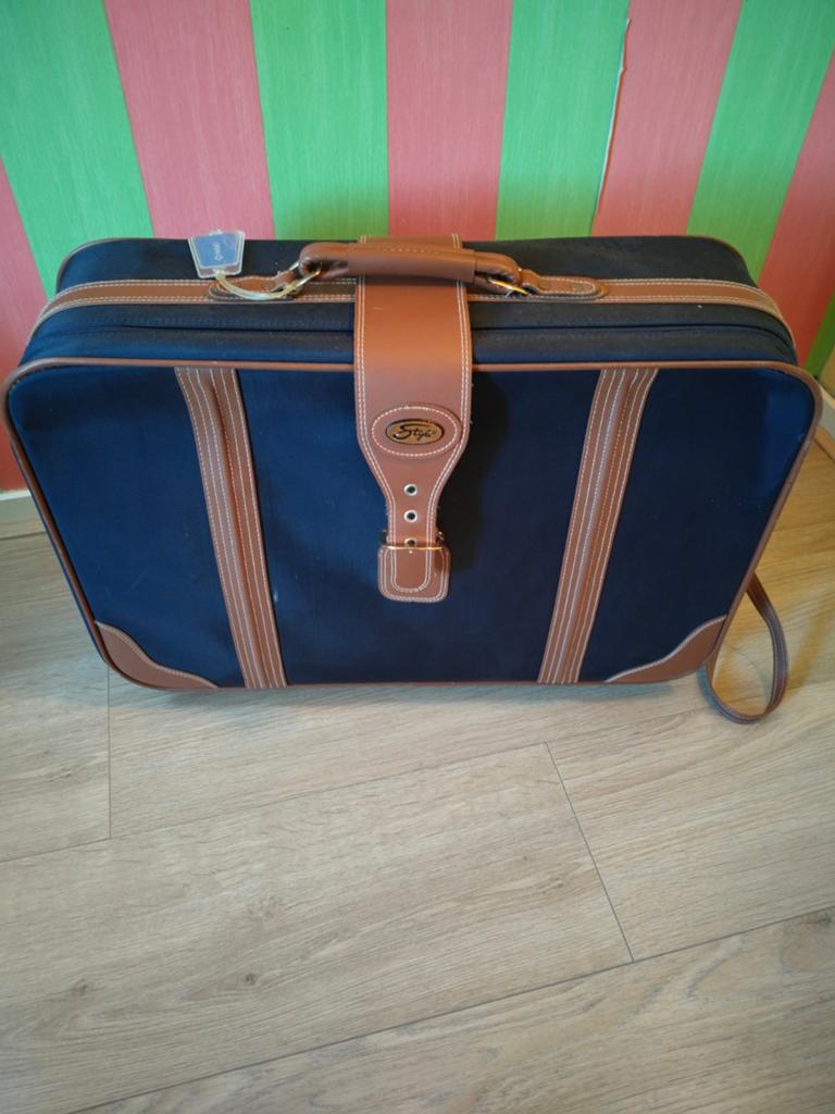 Twee koffers, Sieraden, Tassen en Uiterlijk, Koffers, Ophalen, Hard kunststof