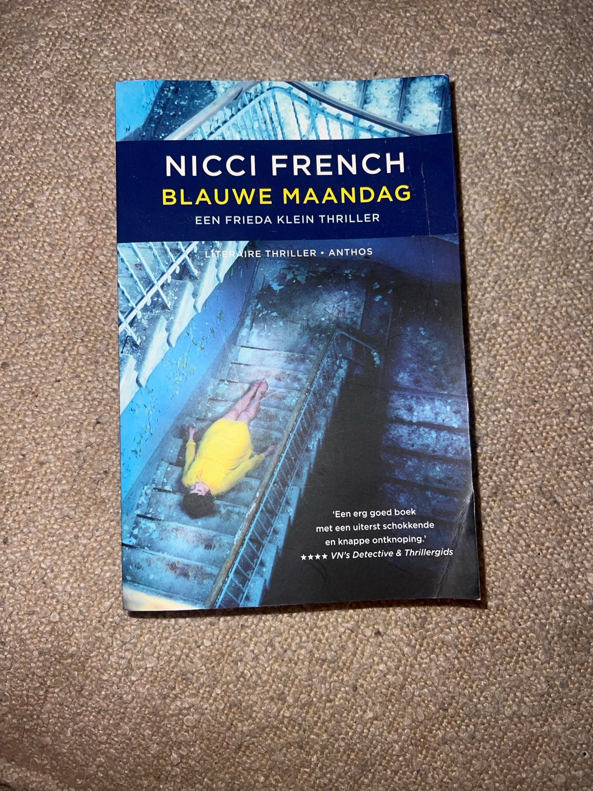 Nicci French - Blauwe Maandag (Frieda Klein Thriller), Ophalen of Verzenden, Gelezen
