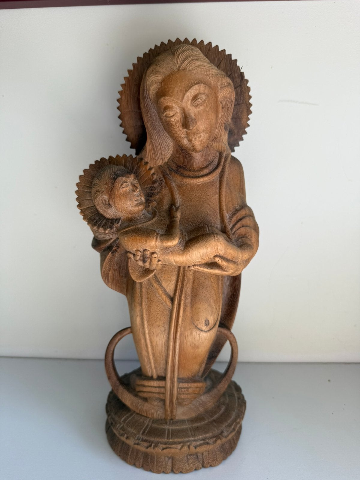 Mariabeeld houtgesneden, Houtsnijwerk, Ophalen of Verzenden, Handgemaakt, 20 - 50 cm