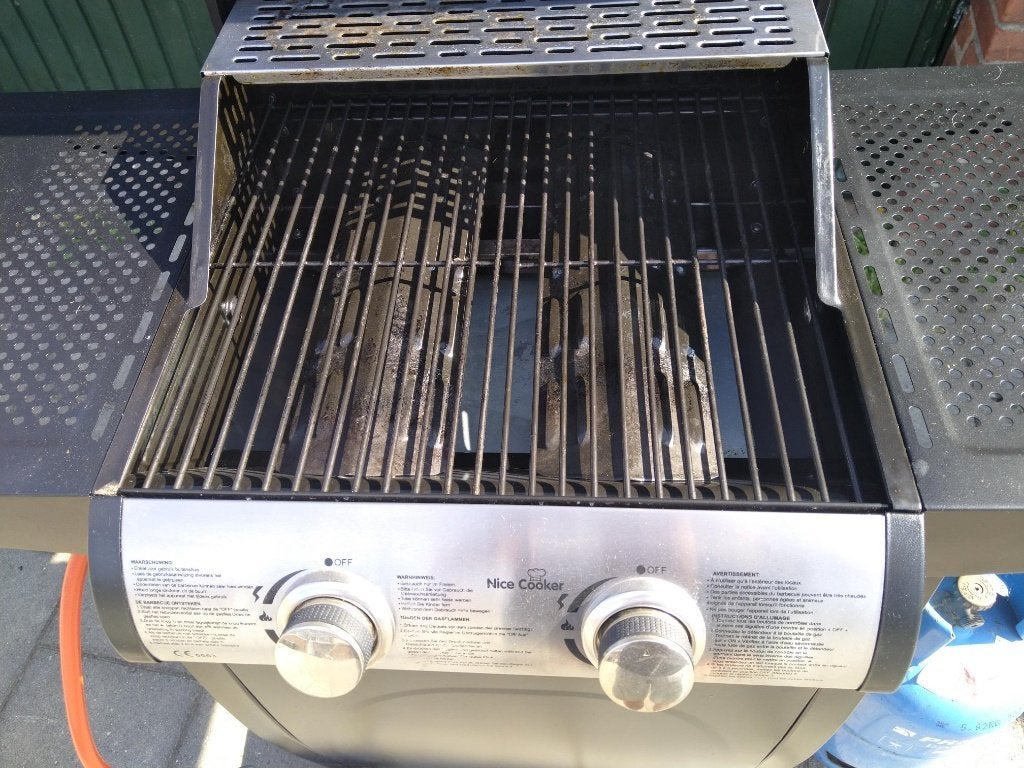 bbq in goede staat, Ophalen, Zo goed als nieuw