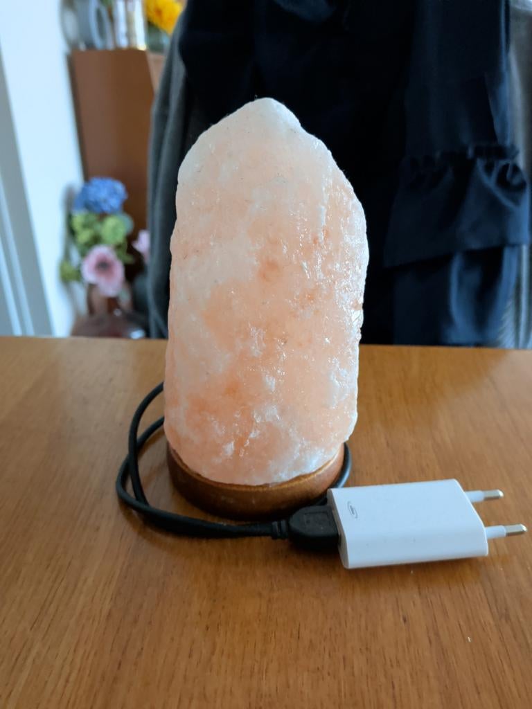 Mooie Himalaya zoutsteen lamp, Ophalen of Verzenden, Minder dan 50 cm