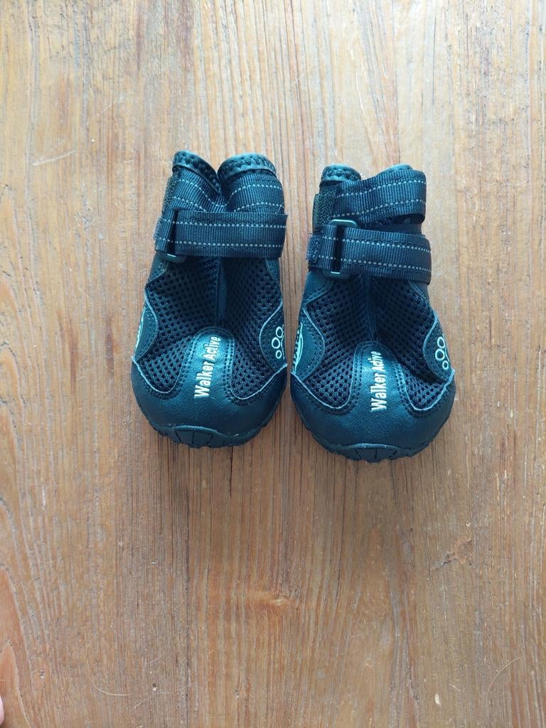 Trixie hondenschoenen - 2 stuks maat 7, Ophalen of Verzenden, Zo goed als nieuw