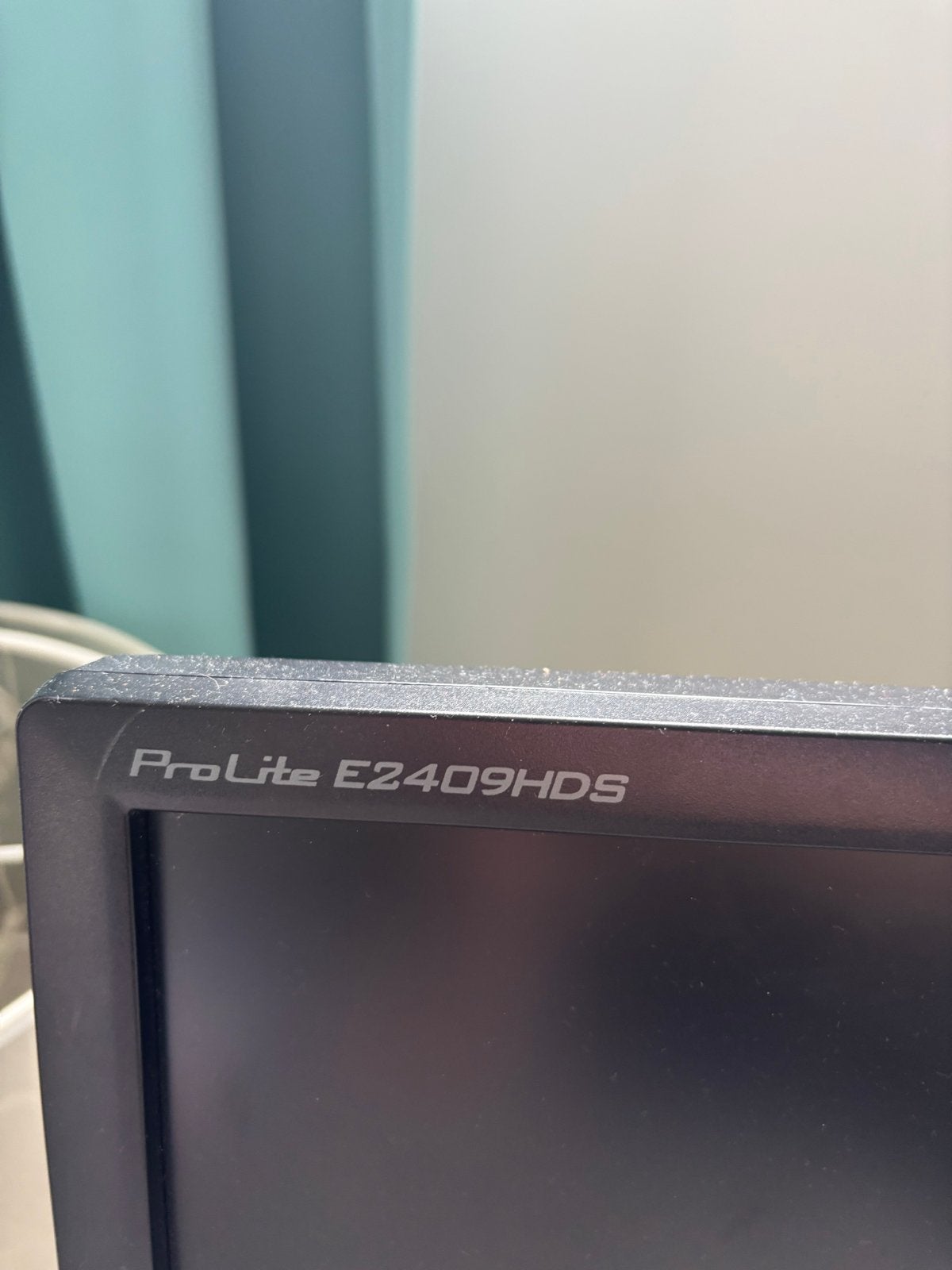 Iiyama ProLite E2409HDS Monitor - Full HD, Computers en Software, Ophalen, Gebruikt, Kantelbaar, Full HD