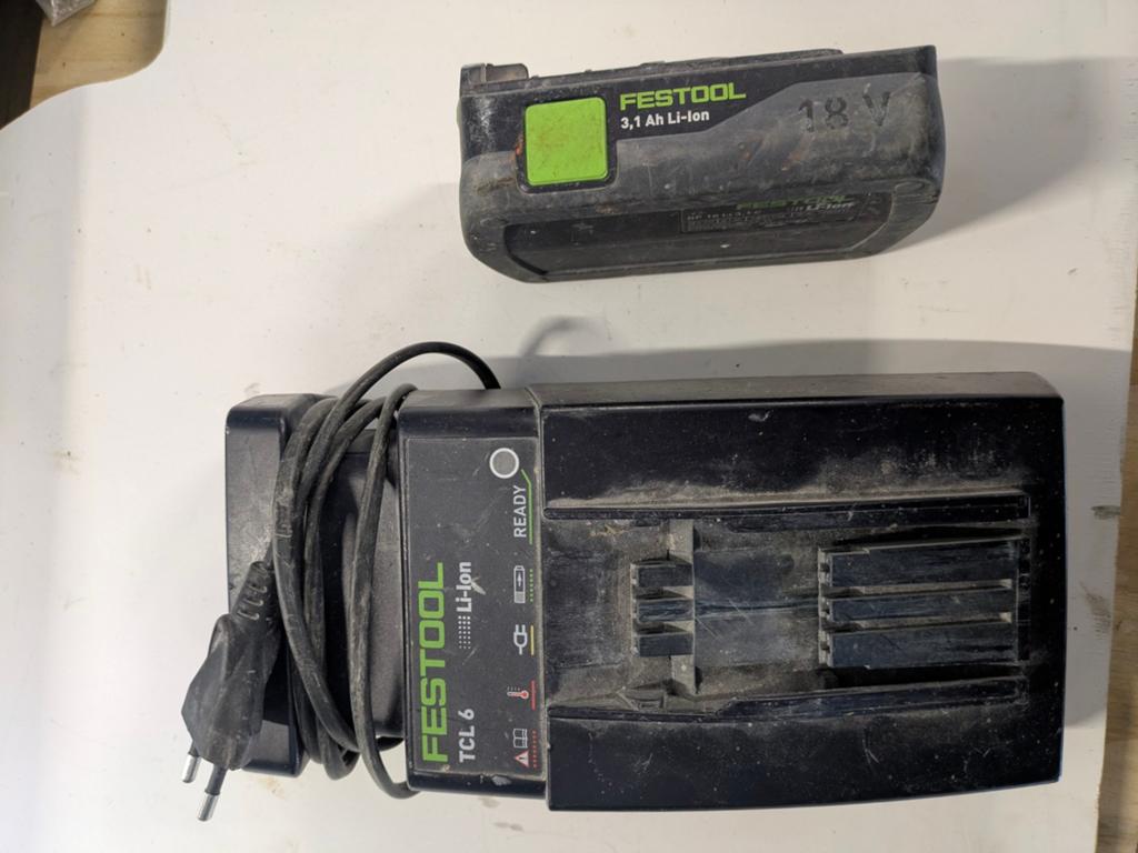 Festool Accu en TCL 6 oplader Set (18V, 3.1 Ah), Doe-het-zelf en Verbouw, Ophalen, Gebruikt