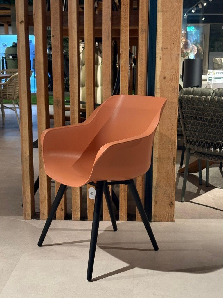 Sophie Studio diningstoel italian terra, Tuin en Terras, Ophalen, Zo goed als nieuw, Kunststof